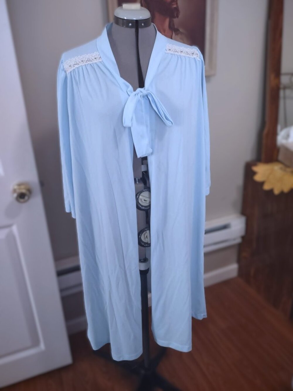 Vintage Style Robe